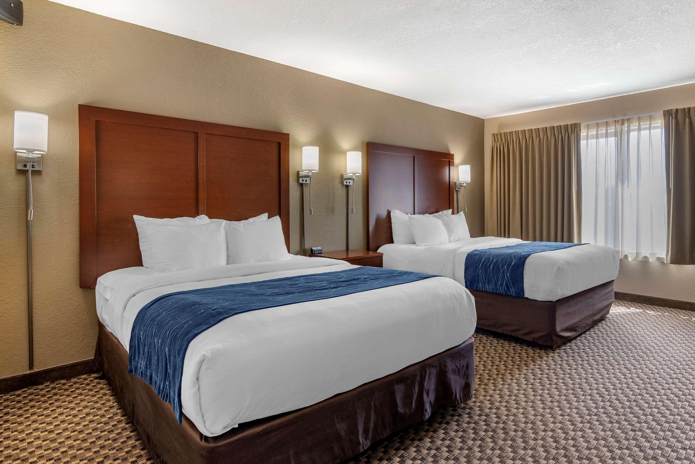 Comfort Inn & Suites Blue Ridge Luaran gambar